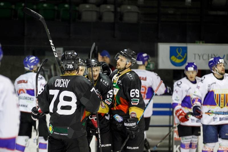 Ice Hockey. Polska Hokej Liga. Weglokoks Kraj Polonia Bytom - GKS Tychy. 11.01.2019