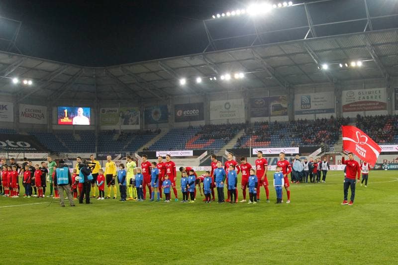 Football. Lotto Ekstraklasa. Piast Gliwice - Cracovia Krakow. 18.11.2016