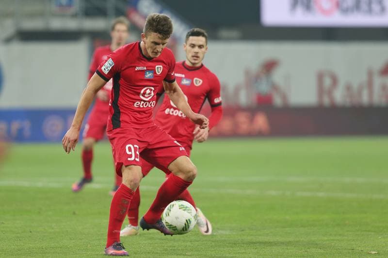 Football. Lotto Ekstraklasa. Piast Gliwice - Cracovia Krakow. 18.11.2016