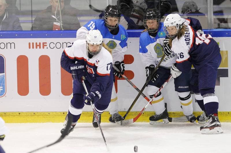 Ice Hockey. Women's World Championship. Kazakhstan - Slovakia. 12.04.2017