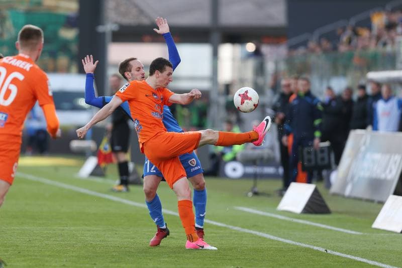 Football. Lotto Ekstraklasa. Bruk-Bet Termalica Nieciecza - Piast Gliwice. 17.04.2017