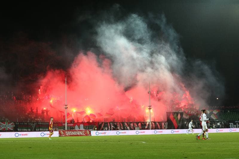Football. I Liga. Zaglebie Sosnowiec - Chojniczanka Chojnice. 19.11.2016