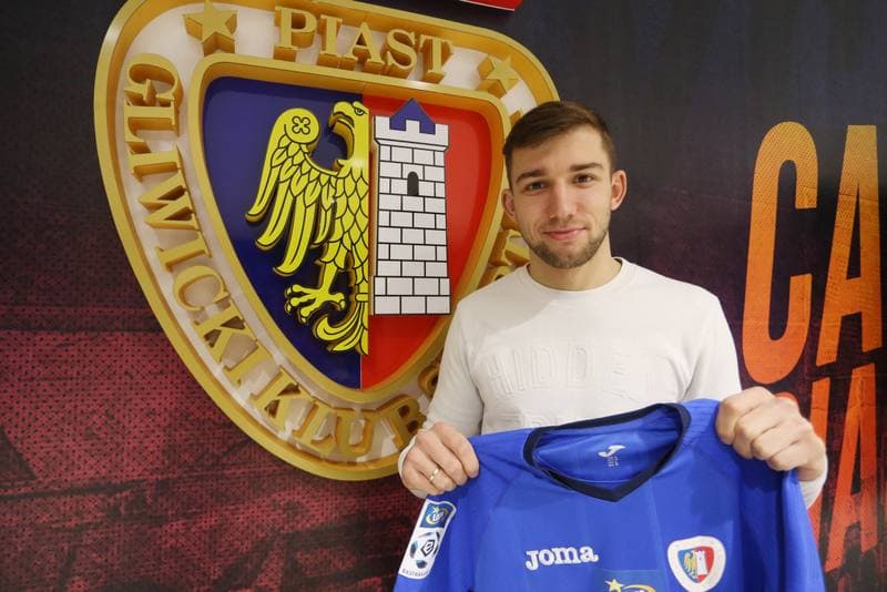 Football. Piast Gliwice. Press Conference. 02.02.2017