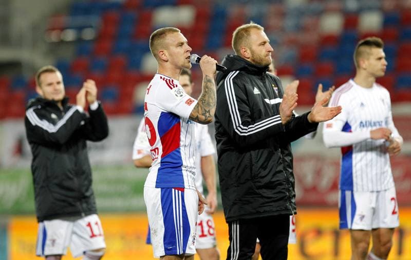 Football. PKO BP Ekstraklasa. Gornik Zabrze - Piast Gliwice. 01.12.2015