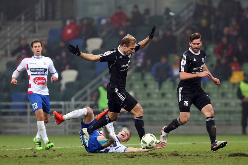 Football. I Liga. Podbeskidzie Bielsko-Biala - Drutex Bytovia Bytow. 25.11.2016
