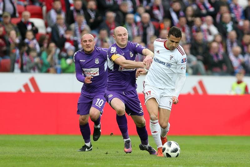 Football. Lotto Ekstraklasa. Gornik Zabrze - Sandecja Nowy Sacz. 31.03.2018