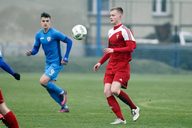 Football. Centralna Liga Juniorow. Piast Gliwice - Gornik Zabrze. 26.11.2016