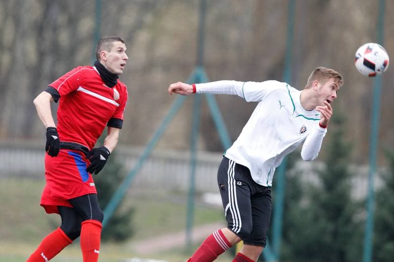 Football. Sparing. Polonia Bytom - Ruch Zdzieszowice. 03.12.2016