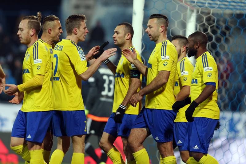 Football. Lotto Ekstraklasa. Ruch Chorzow - Arka Gdynia. 05.12.2016