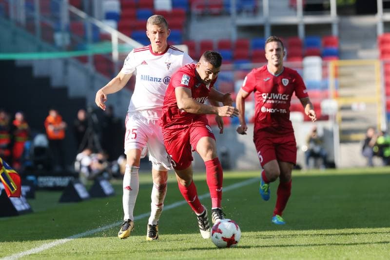 Football. Lotto Ekstraklasa. Gornik Zabrze - Piast Gliwice. 01.10.2017