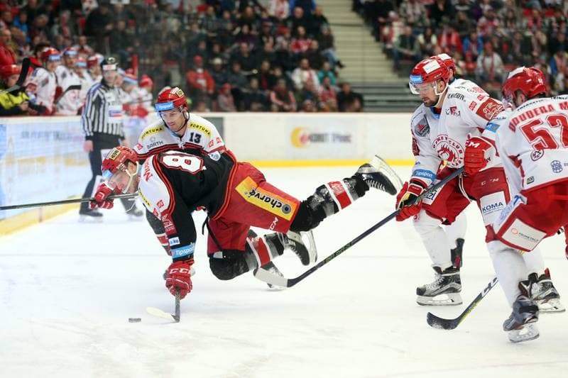 Ice Hockey. Tipsport Extraliga. Ocelari Trinec - Mounfield Hradec Kralove. 26.02.2017