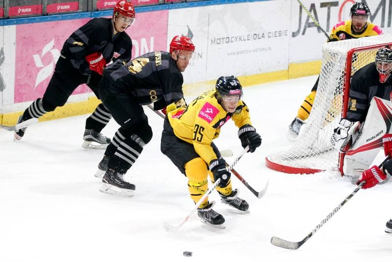 Ice Hockey. Tauron Hokej Liga. Tauron KH GKS Katowice - Comarch Cracovia. 17.11.2017
