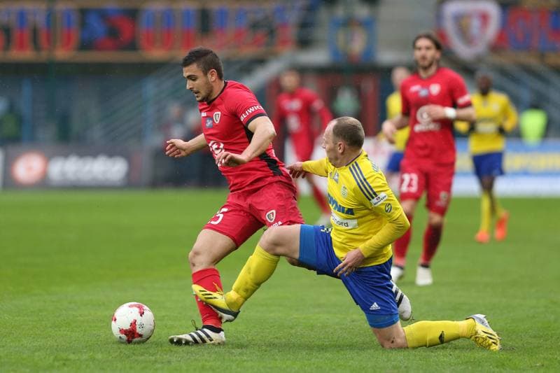 Football. Lotto Ekstraklasa. Piast Gliwice - Arka Gdynia. 18.03.2017
