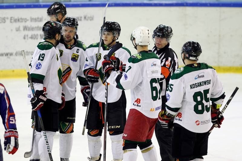 Ice Hockey. I Liga. Naprzod Janow - Koziolki Poznan. 14.10.2018