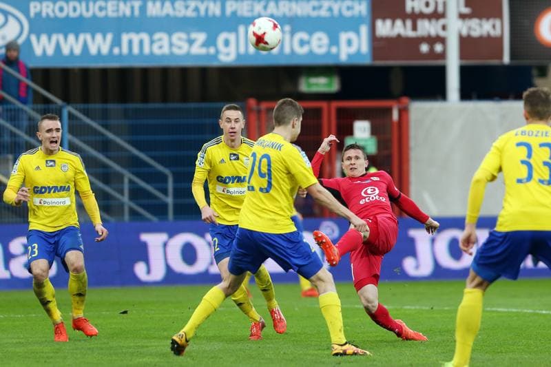 Football. Lotto Ekstraklasa. Piast Gliwice - Arka Gdynia. 18.03.2017