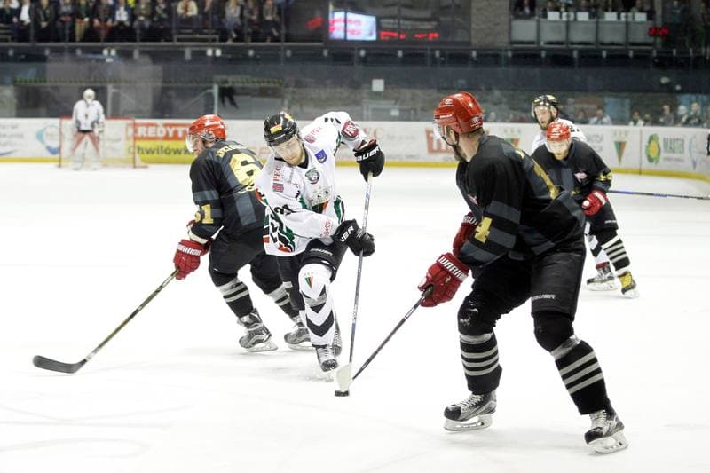Ice Hockey. Polska Hokej Liga. GKS Tychy - Comarch Cracovia. 02.04.2017