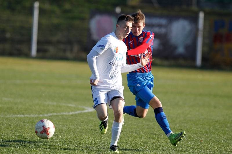Football. Haiz IV Liga. Polonia Bytom - Slask Swietochlowice. 17.11.2018