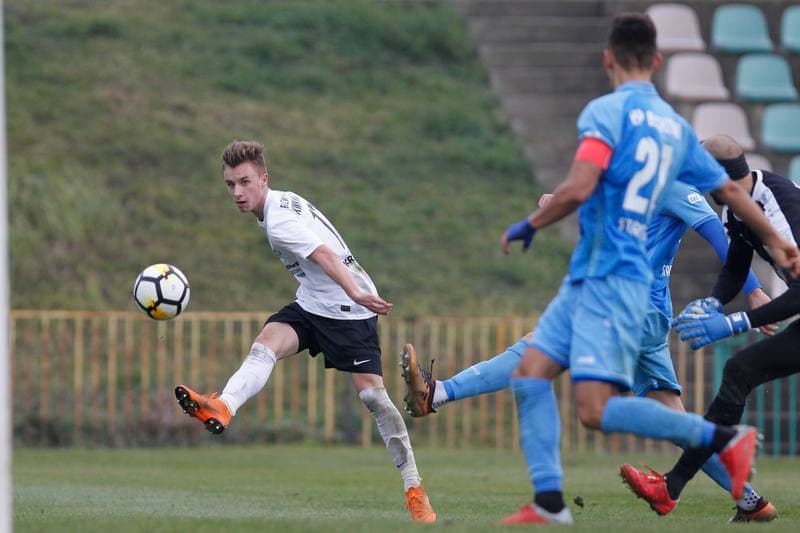 Football. II Liga. Rozwoj Katowice - Blekitni Stargard. 25.11.2018