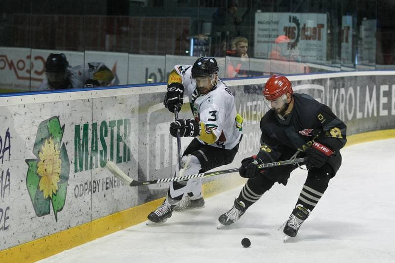 Ice Hockey. Polska Hokej Liga. GKS Tychy - Comarch Cracovia. 30.11.2018