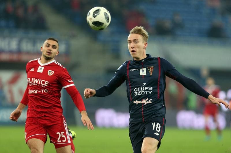 Football. Lotto Ekstraklasa. Piast Gliwice - Pogon Szczecin. 03.12.2018