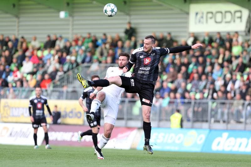 Football. ePojisteni.cz 1 liga. MFK Karvina - FC Hradec Kralove. 30.04.2017