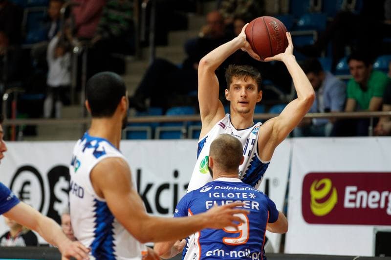 Basketball. Energa Basket Liga. MKS Dabrowa Gornicza - Polpharma Starogard Gdanski. 11.02.2018