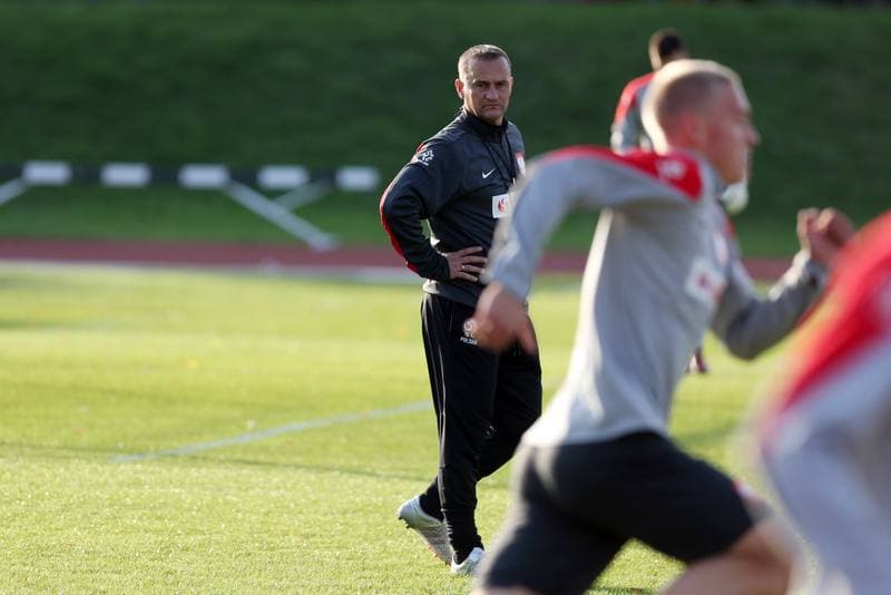 Football. Poland U19. Training. 02.10.2017