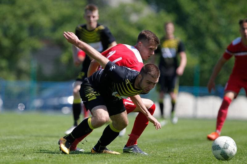 Football. IV Liga. Piast II Gliwice - Ruch II Radzionkow. 05.05.2018