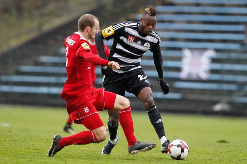 Football. FNL. Fotbal Trinec - Dynamo Ceske Budejovice. 18.11.2017