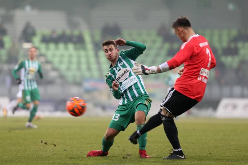 Football. Het Liga. MFK Karvina - Bohemians 1905. 02.12.2017