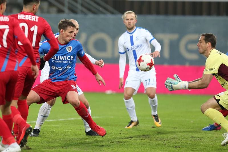 Football. Lotto Ekstraklasa. Piast Gliwice - Lech Poznan. 03.12.2017