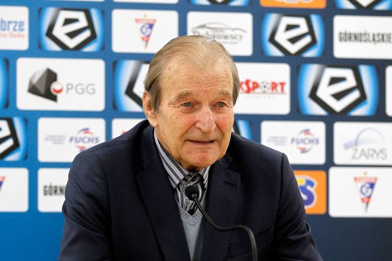 Football. Gornik Zabrze. Press Conference. 17.04.2019