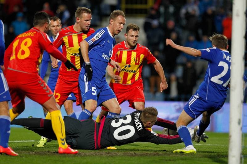 Football. T-Mobile Ekstraklasa. Ruch Chorzow - Korona Kielce. 27.10.2014