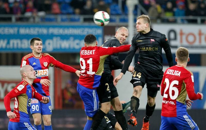 Football. PKO BP Ekstraklasa. Piast Gliwice - Cracovia Krakow. 05.12.2015