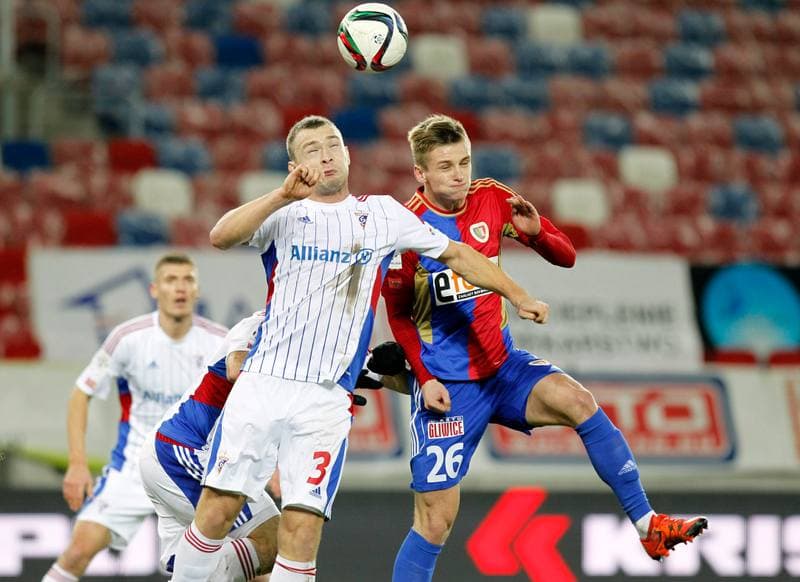 Football. PKO BP Ekstraklasa. Gornik Zabrze - Piast Gliwice. 01.12.2015