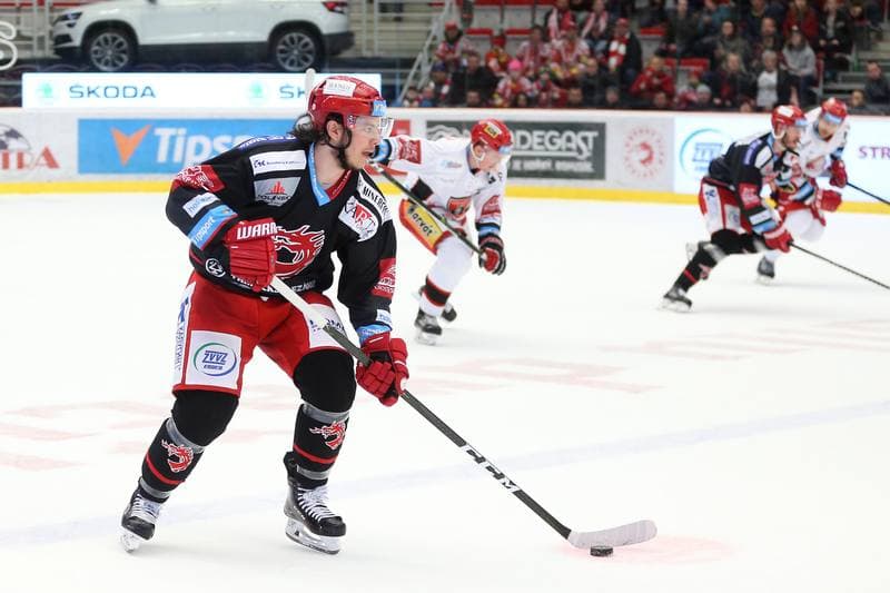 Ice Hockey. TipSport Extraliga. Ocelari Trinec - Mountfield Hradec Kralove. 02.04.2018