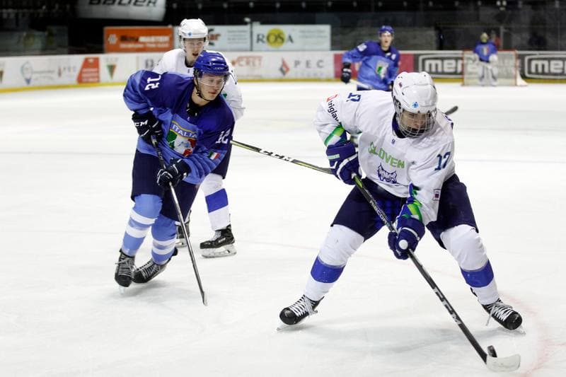 Ice Hockey. U20 World Championship Division I. Italy - Slovenia. 08.12.2018