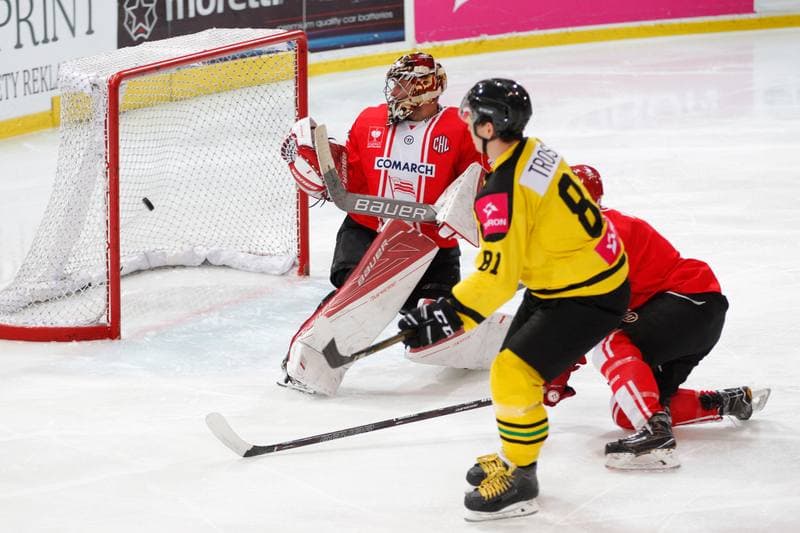 Ice Hockey. Tauron Hokej Liga. Tauron KH GKS Katowice - Comarch Cracovia Krakow. 20.11.2016