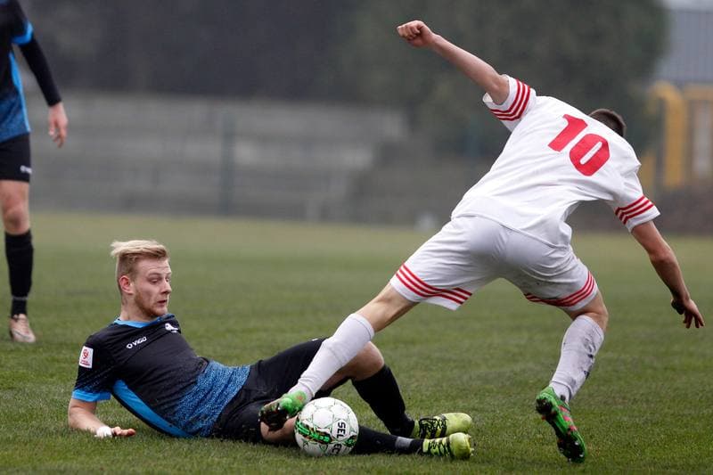 Football. Centralna Liga Juniorow. Gwarek Zabrze - Salos Szczecin. 26.11.2016