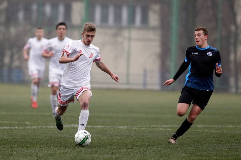 Football. Centralna Liga Juniorow. Gwarek Zabrze - Salos Szczecin. 26.11.2016