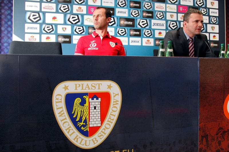 Football. Piast Gliwice. Press Conference. 10.02.2017
