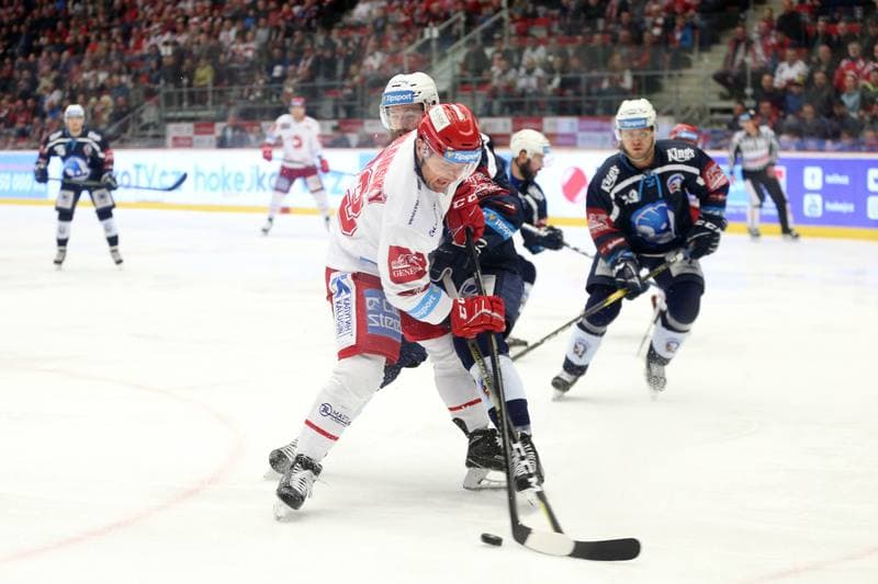 Ice Hockey. Tipsport Extraliga. Ocelari Trinec - Skoda Plzen. 15.04.2019