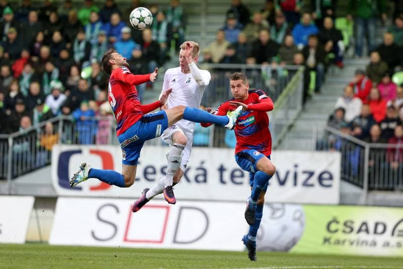 Football. ePojisteni.cz 1 liga. MFK Karvina - Viktoria Plzen. 19.03.2017