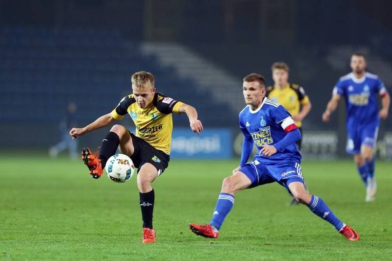 Football. II Liga. Ruch Chorzow - Siarka Tarnobrzeg. 10.11.2018