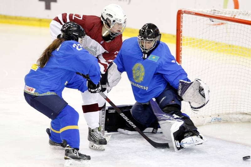 Ice Hockey. Women's World Championship. Latvia - Kazakhstan. 11.04.2017