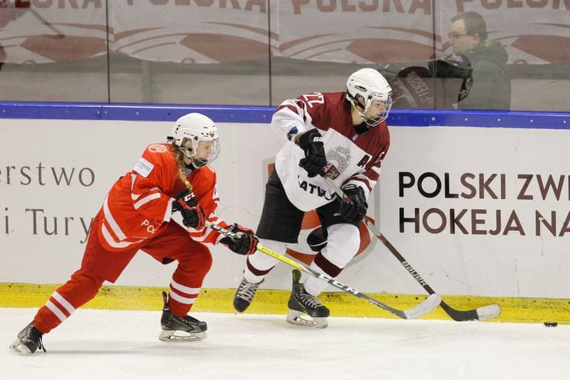 Ice Hockey. Women's World Championship. Latvia - Poland. 12.04.2017
