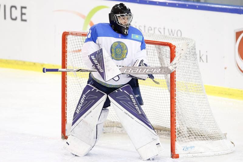 Ice Hockey. Women's World Championship. Kazakhstan - Slovakia. 12.04.2017
