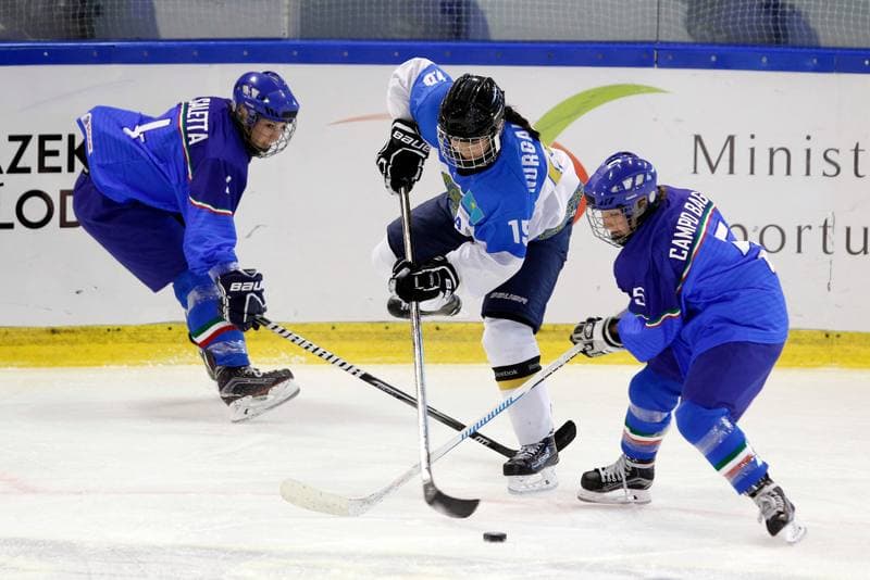 Ice Hockey. Women's World Championship. Kazakhstan - Italy. 14.04.2017