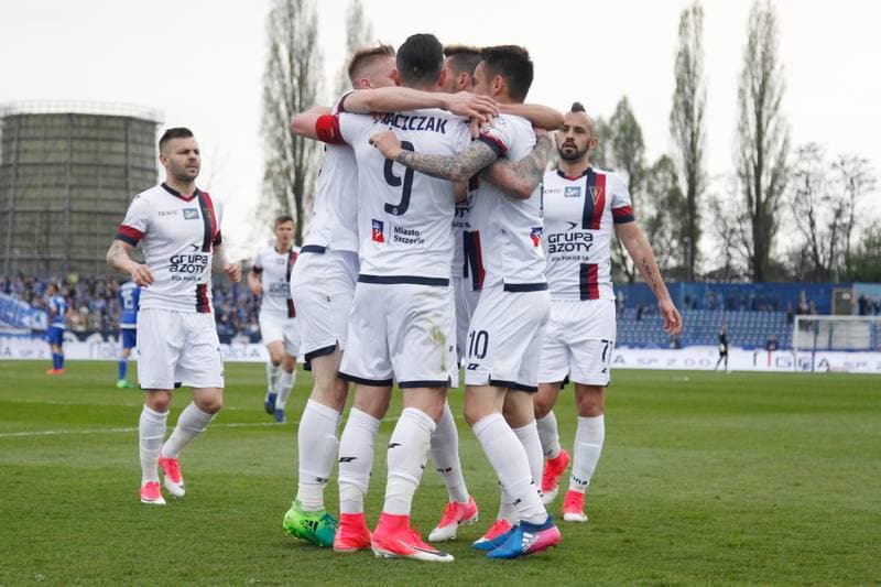 Football. Lotto Ekstraklasa. Ruch Chorzow - Pogon Szczecin. 15.04.2017