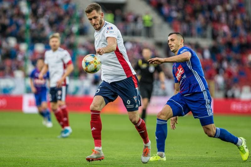 Football. PKO BP Ekstraklasa. Gornik Zabrze - Piast Gliwice. 03.11.2019
